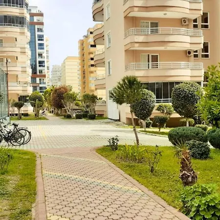 Country Club 2+1 Apartment